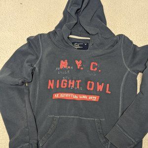American Eagle Outfitters blue sweatshirt with hood